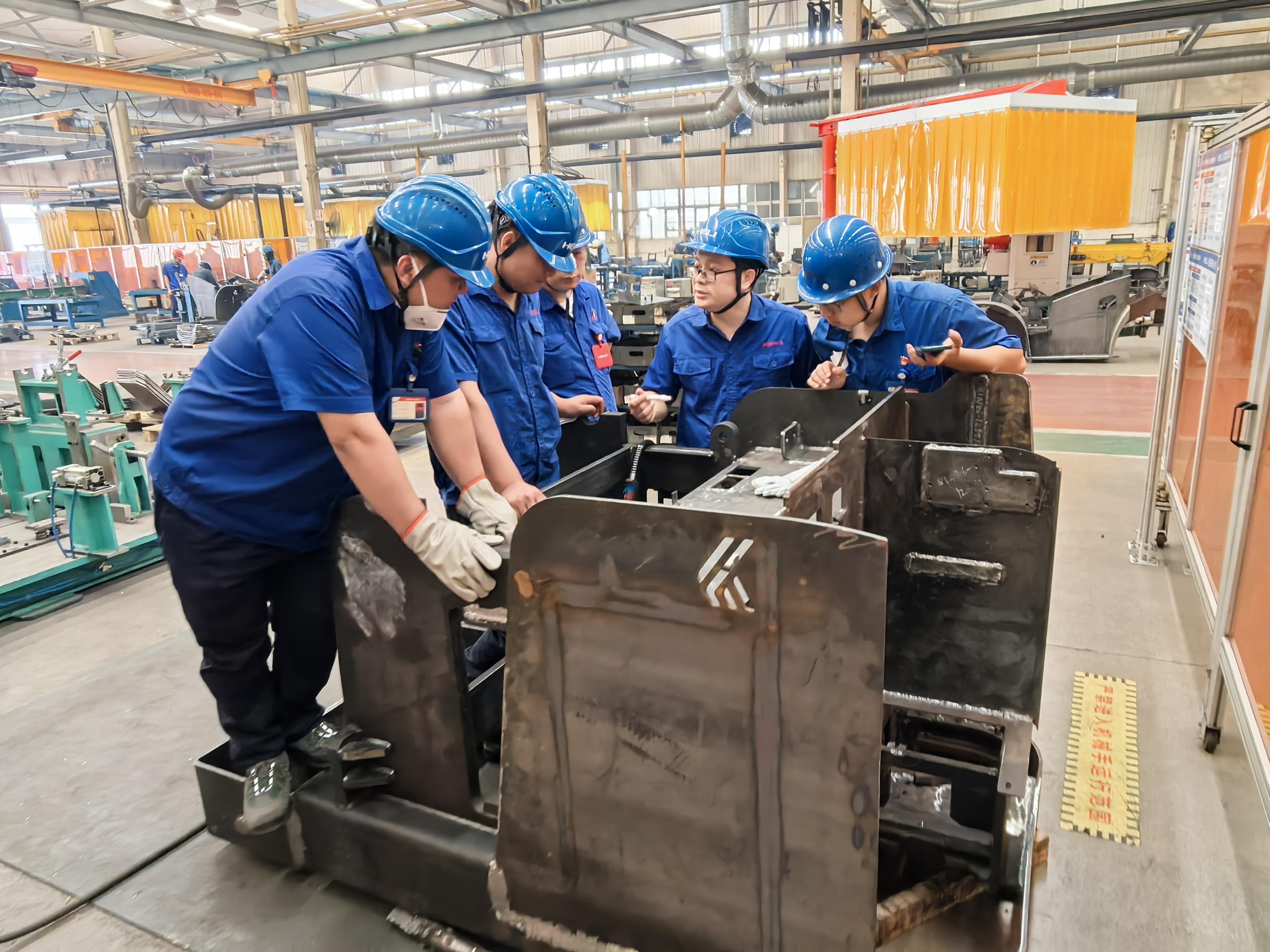 ͼ1 վ��ʽ���������򳵳��ܺ��ӡ�װ��ָ�� ��1ͼ   ��ͼ.jpg