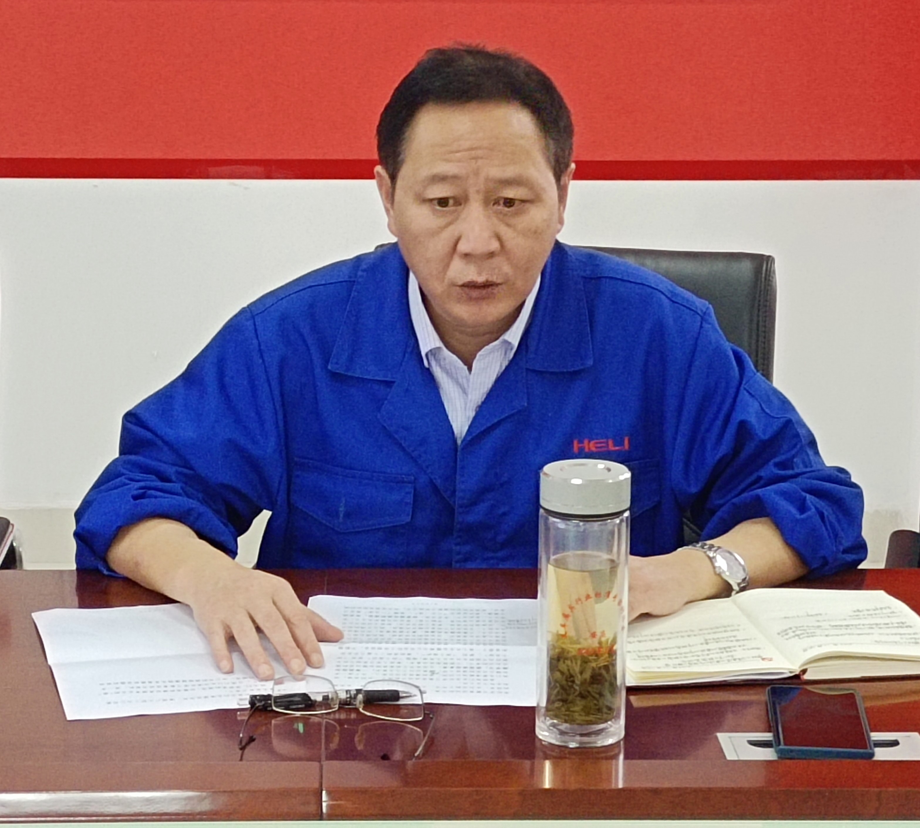 吴海曙在党的建设事情向导小组会暨党纪学习教育总结会上讲话.jpg 吴海曙在党的建设事情向导小组会暨党纪学习教育总结会上讲话.jpg